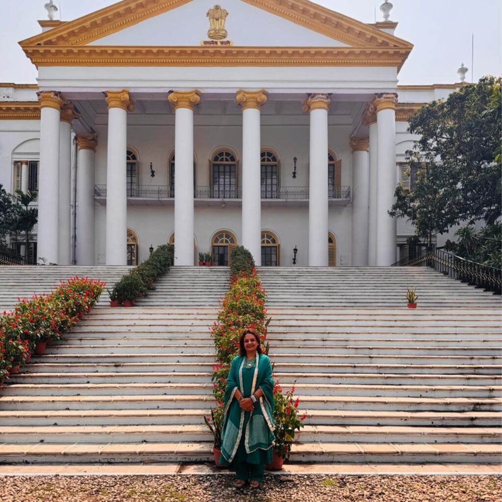 SOMA BOSE IN FRONT OF THE ICONIC RAJ BHAVAN KOLKATA
